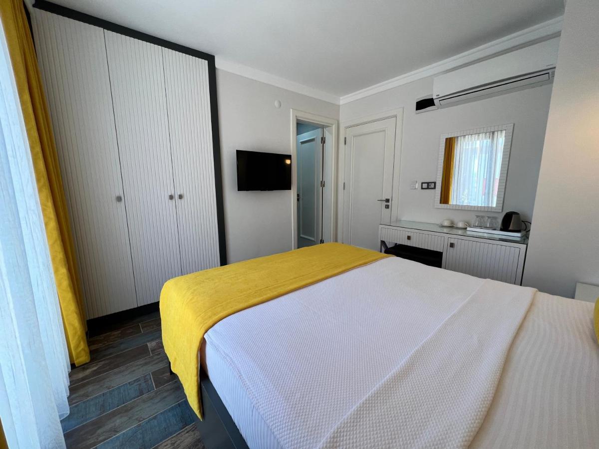 Rota Seaside Otel Cunda Exterior photo